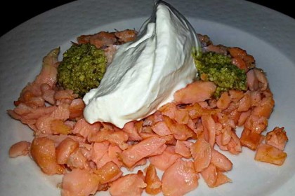 Popečen dimljen losos