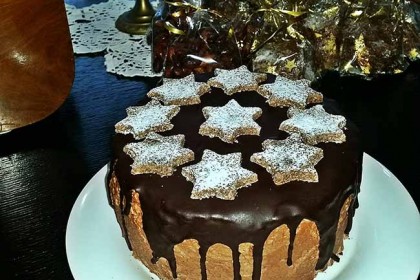 Bogata čokoladna torta