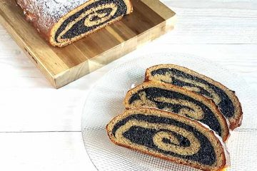 LCHF makova potica brez moke in dodanega sladkorja LCHF makova potica brez moke in dodanega sladkorja