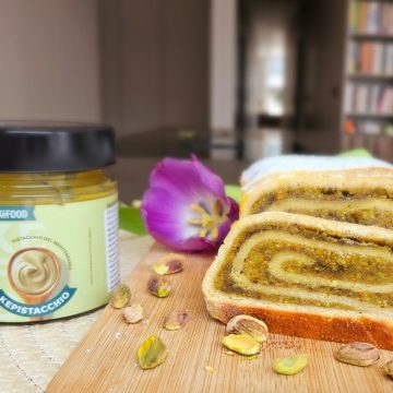 Lchf potica pistacija